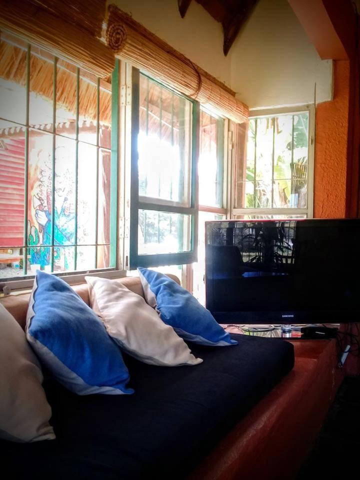 Hostel El Nagual Punta Del Diablo Esterno foto